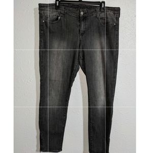 Arizona Black Jeans